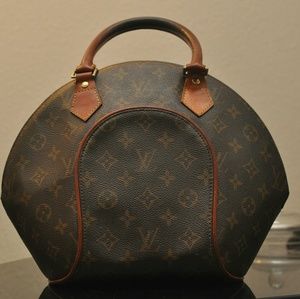 Weekend ONLY SALE!Louis Vuitton Monogram Ellipes